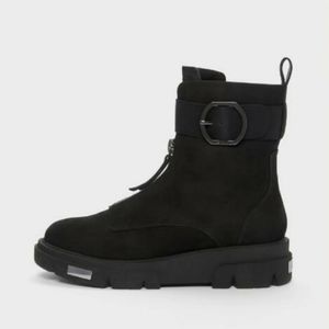 DKNY Laina Ankle Combat Boot Lug sole Goat Black K3020100 Women's Size 9.5 M new